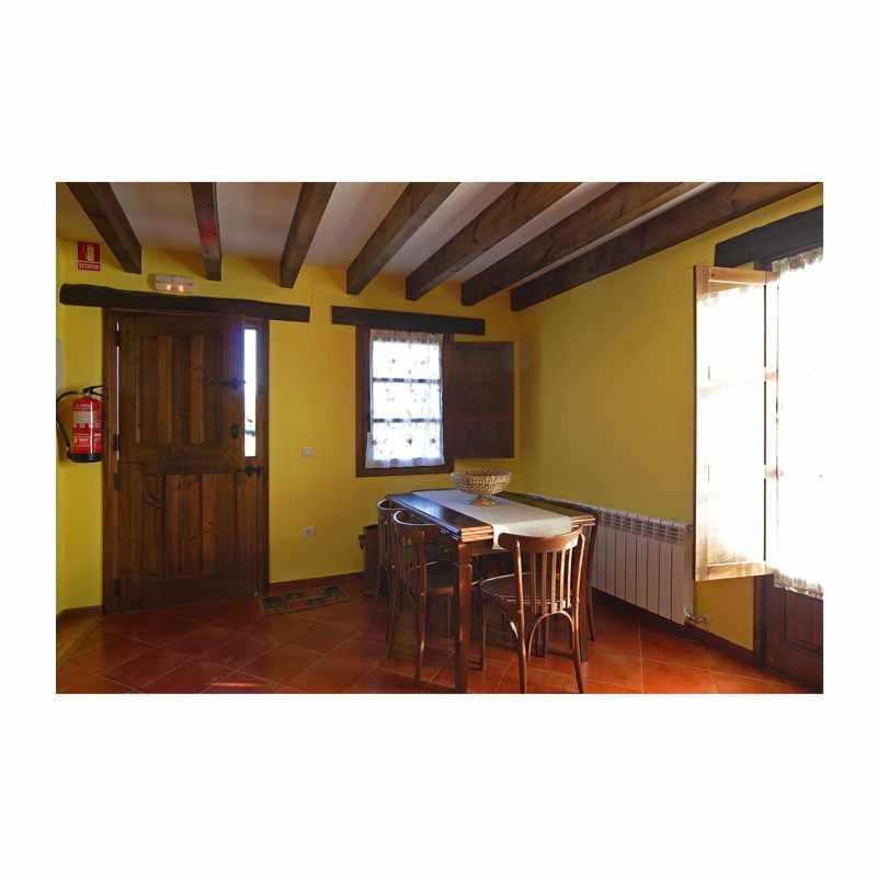 Apartamento La Casa Del Abuelo Justo Minagon エクステリア 写真
